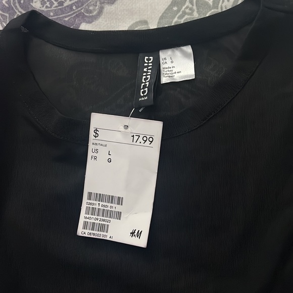 Sheer Long Sleeve top - Picture 3 of 3